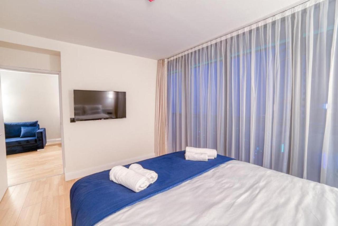 View & More Aparthotel In Batumi Exterior photo