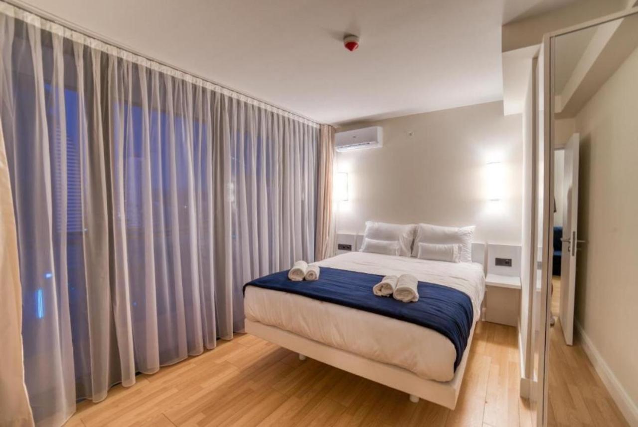 View & More Aparthotel In Batumi Exterior photo